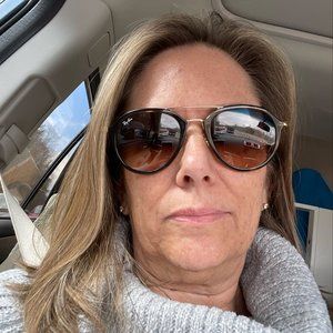 Meet your Posher, Jan